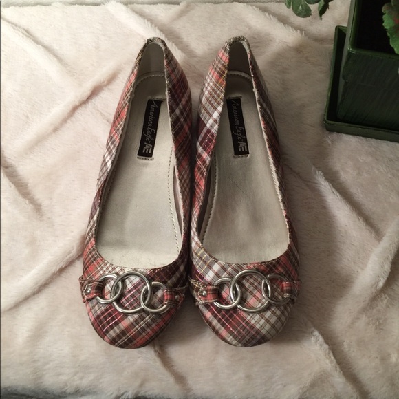 American Eagle Outfitters Shoes - American Eagle flats!  Size 9.5